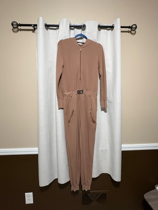 Calvin Klein Women's Brown Zip-Front Jumpsuit with CK Belt - Picture 3 of 8